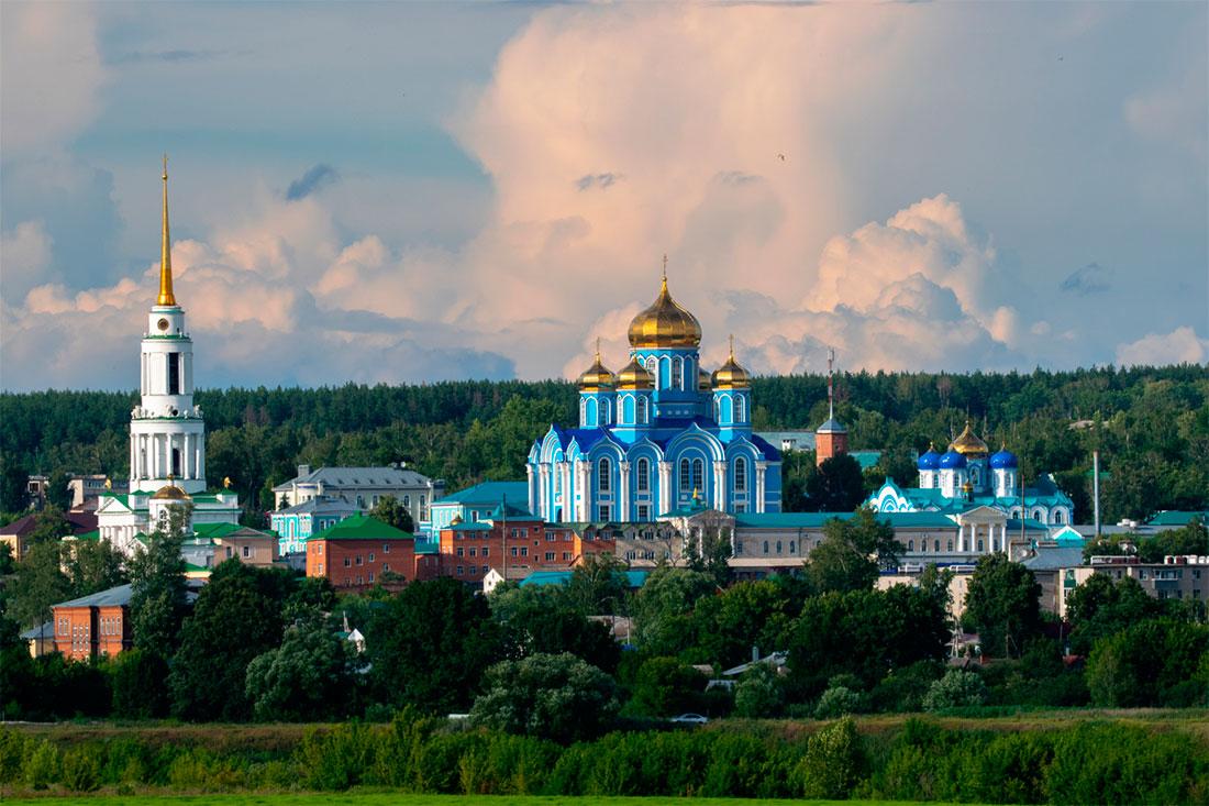 Задонский Крисмас Богородицкий монастырь